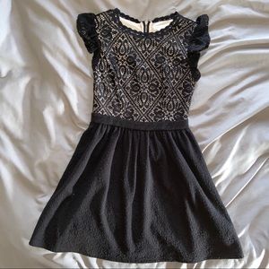 ✨5 for $20✨ Fit and Flare Dress